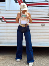 Load image into Gallery viewer, Ariat Veronica Wide Leg Jeans