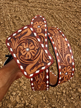 Load image into Gallery viewer, The Buckstitch Belt