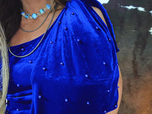 Load image into Gallery viewer, The Velvet Pearl Dress