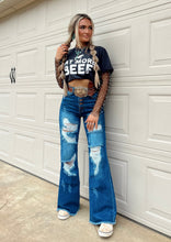 Load image into Gallery viewer, Eat More Beef Cropped Tee