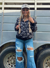 Load image into Gallery viewer, The Branded Pullover