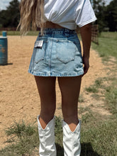 Load image into Gallery viewer, Dezi Denim Skort