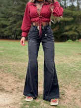 Load image into Gallery viewer, Jessie Wide Leg Jeans