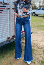 Load image into Gallery viewer, Waylon Wide Leg Jeans—Medium Wash